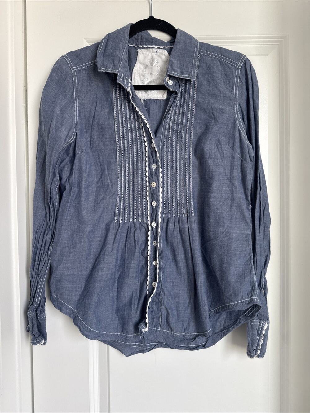 Cino Crinkled Pintuck Cotton Button Down Shirt Blue Chambray Denim Size Medium
